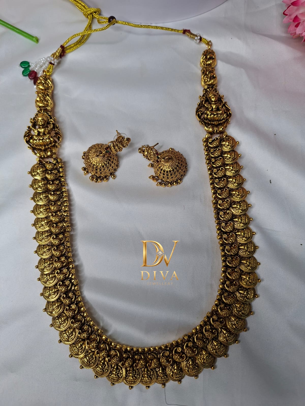 Long coin with lakshmi necklace with beautiful jimkha