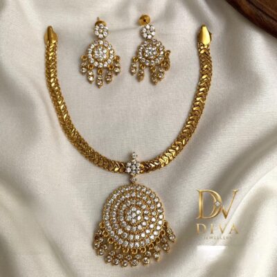 Diva Inspire Royal CZ Pendant Necklace Set